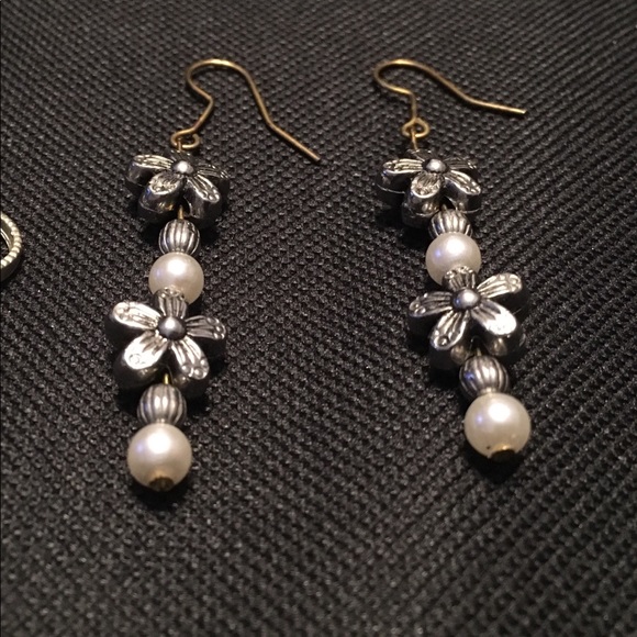 3-pairs of Vintage dangle bling bling earrings - Picture 4 of 5